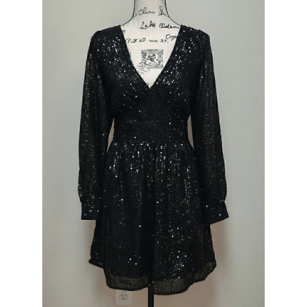 🖤✨ MICHAEL KORS Black Sequin Stripe Long Sleeve V-Neck Dress SIZE M $195 NWT - Picture 8 of 17